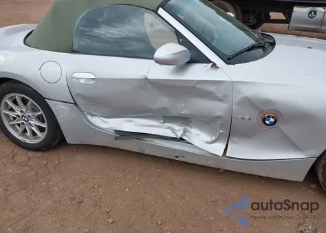2004 BMW Z4 2.5I from USA, damaged, VIN 4USBT33544LS51112